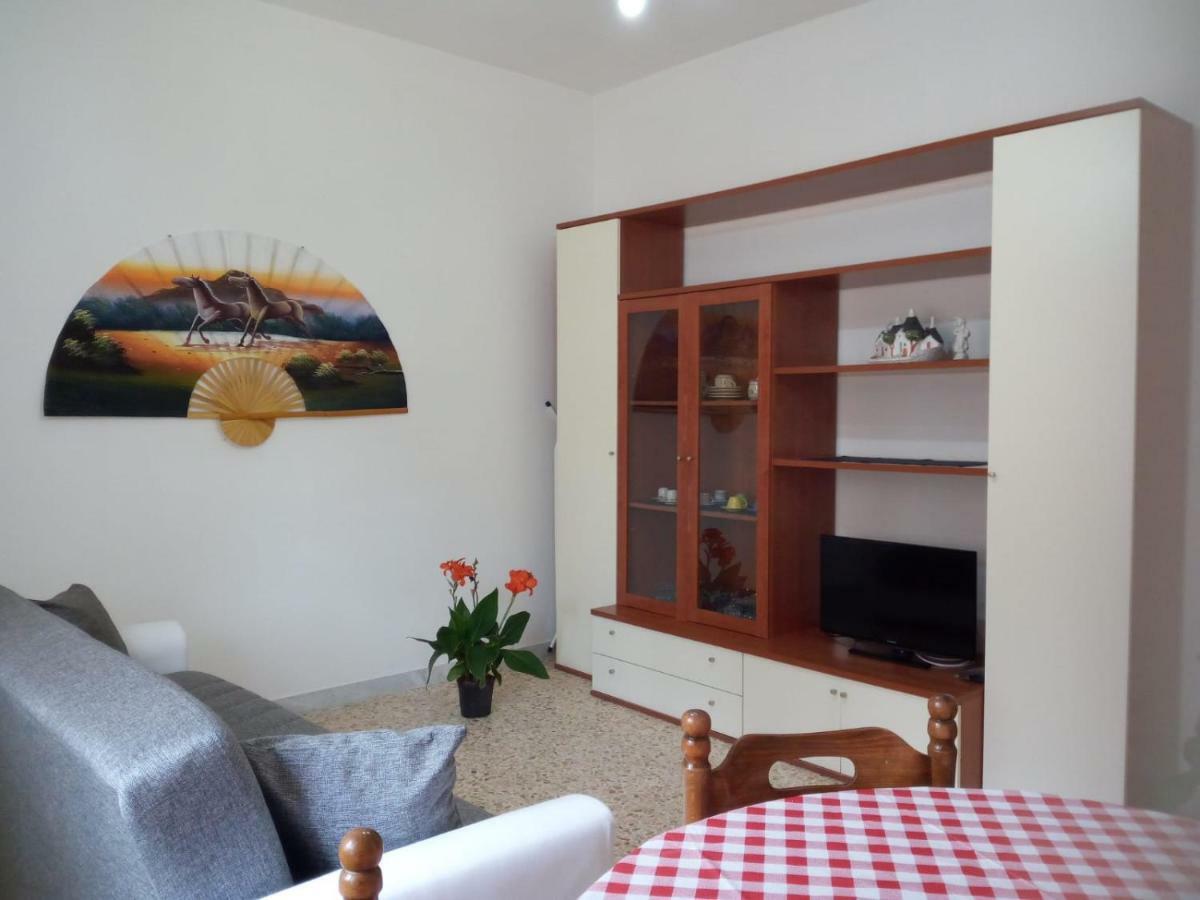 Villa Angela Chiara Porto Cesareo Exterior photo